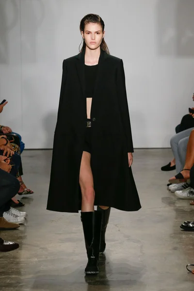 Look 1